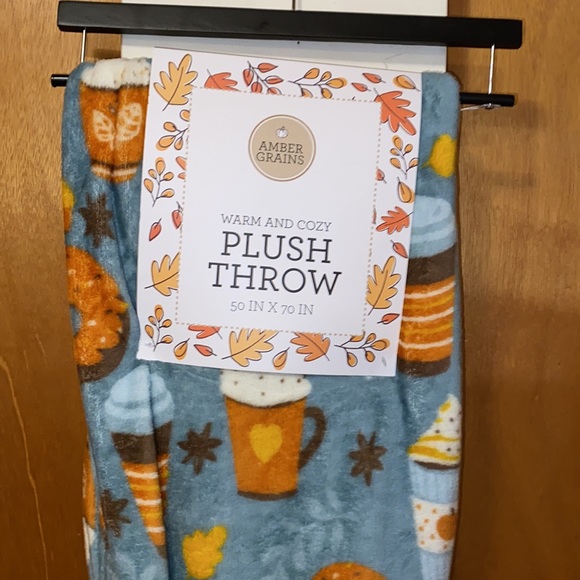 🍵 🍩 ☕️NWT Coffee, Donut & Tea Designed Oversized Throw Blanket - Picture 2 of 6